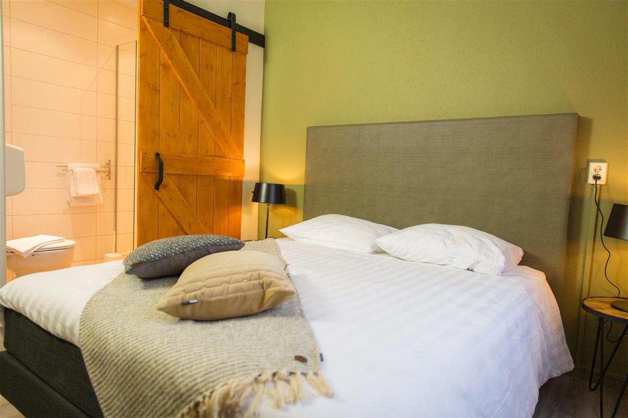 Bed & Breakfast Van Marion Остворне Екстер'єр фото