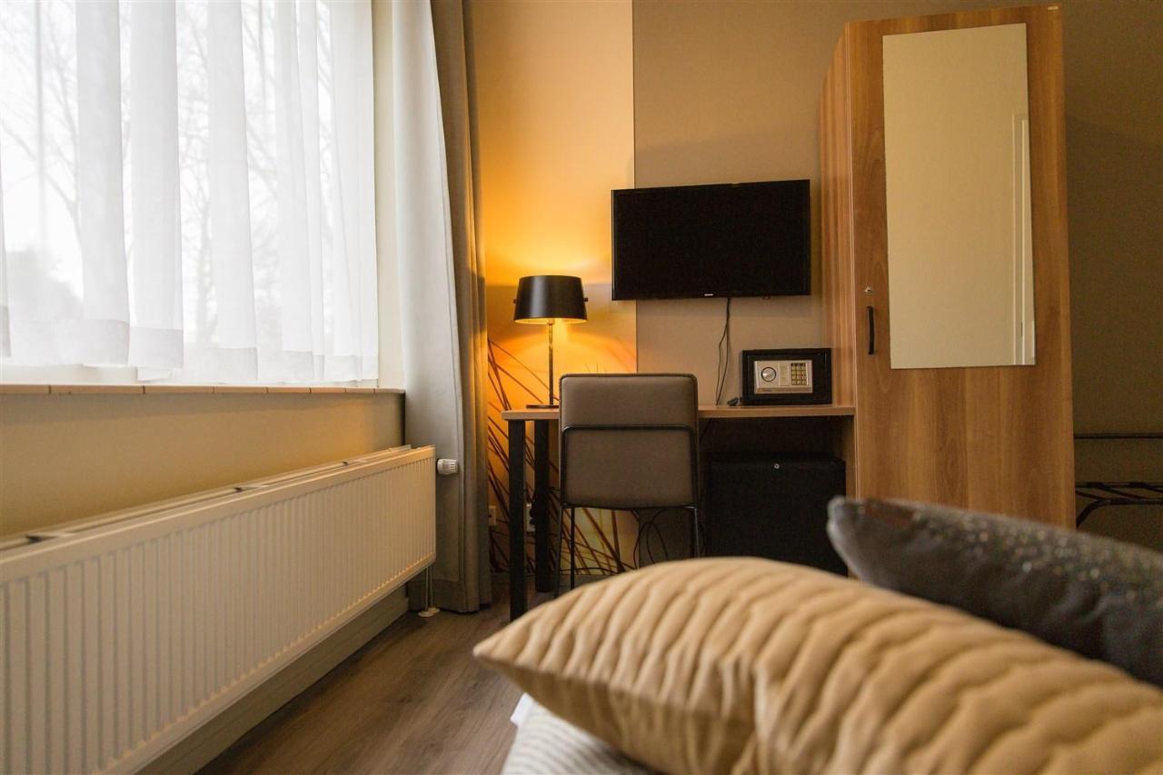 Bed & Breakfast Van Marion Остворне Екстер'єр фото